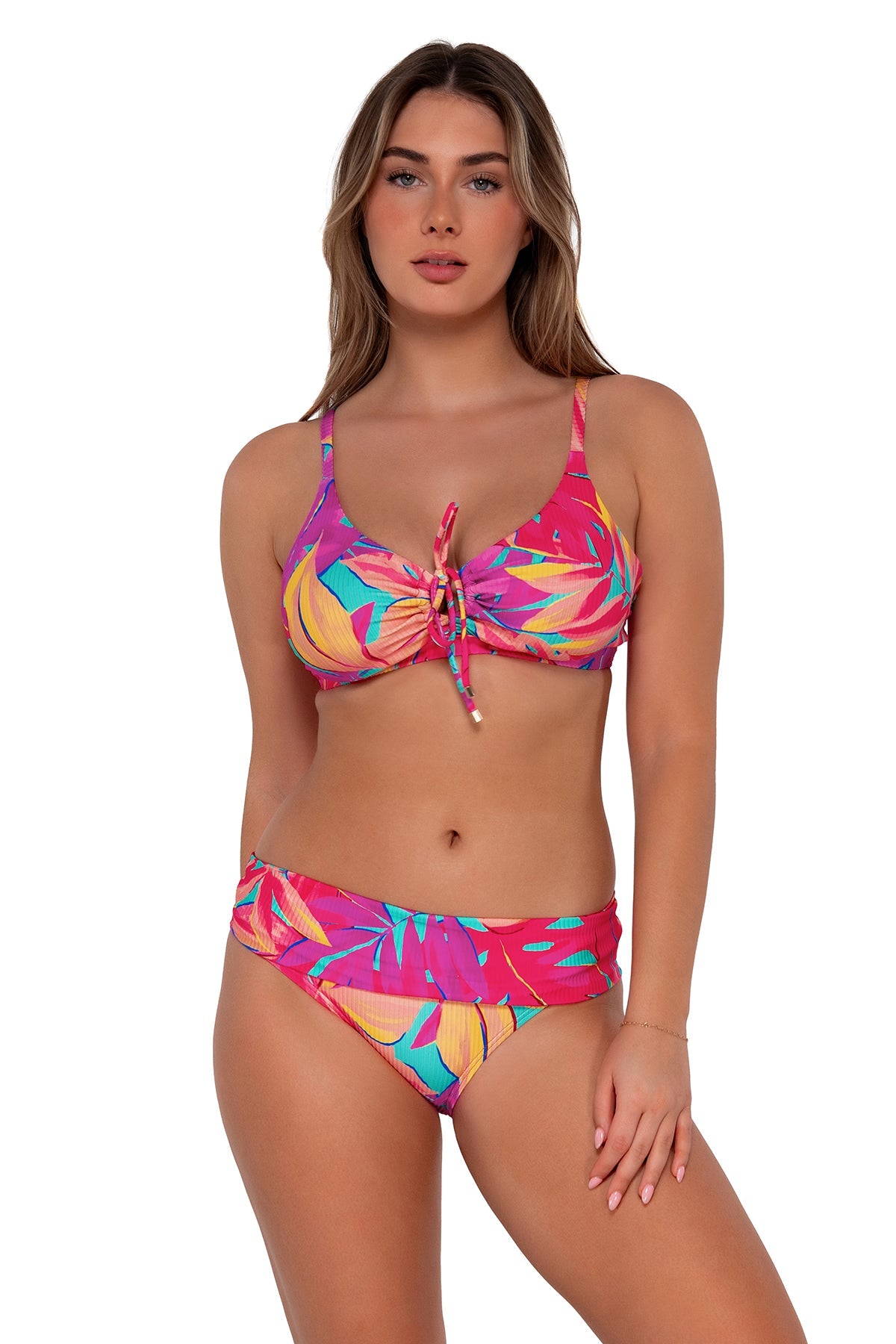 https://www.bestswimwear.com/cdn/shop/products/54-oasis-27b-oasis-bikini-full-front-wear00-taylor01_7ae6af02-1162-4bbb-b550-5b500a1a99d8.jpg?v=1708028602